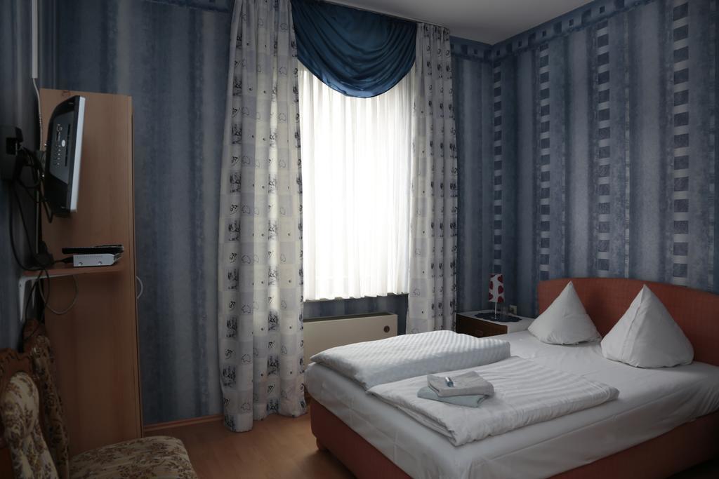 Hotel Sessellift Koblenz  Bilik gambar
